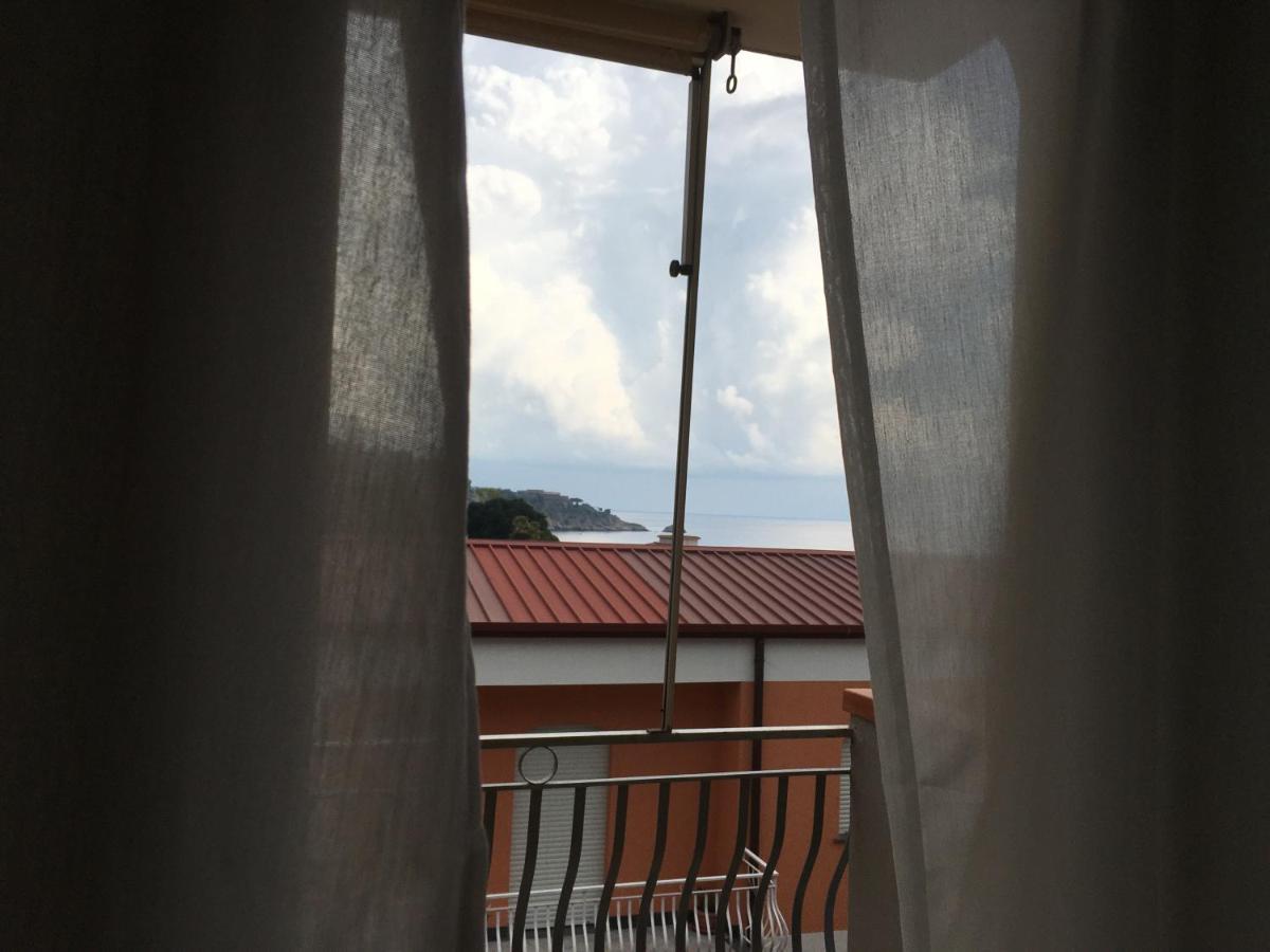 Residence La Fenice Ff Giardini-Naxos Kültér fotó