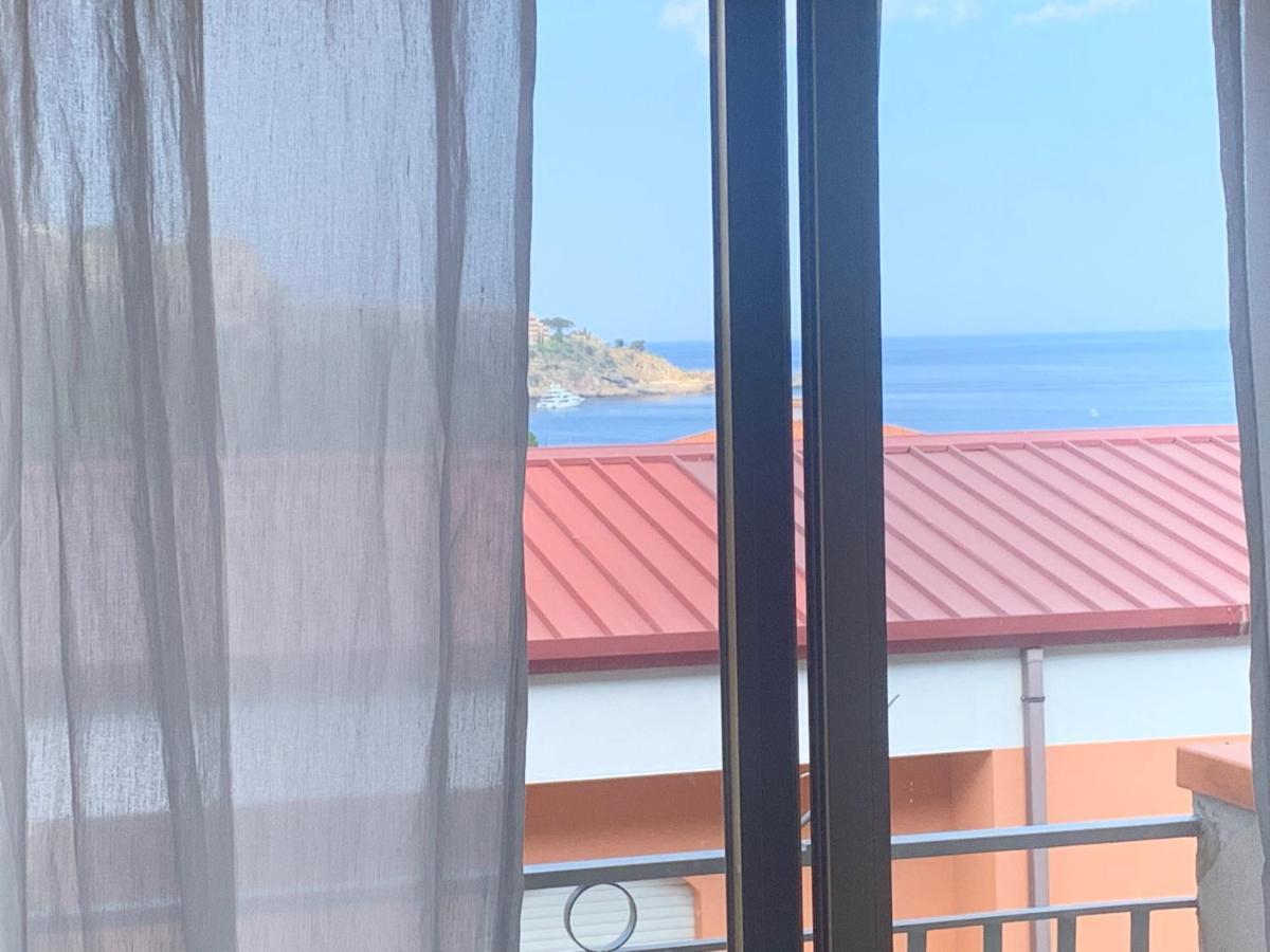 Residence La Fenice Ff Giardini-Naxos Kültér fotó